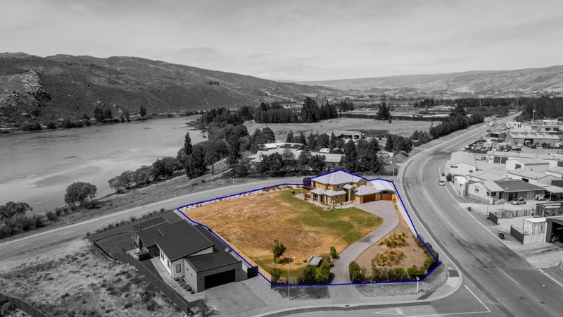 1 Mckellar Court, Cromwell - Carousel 2