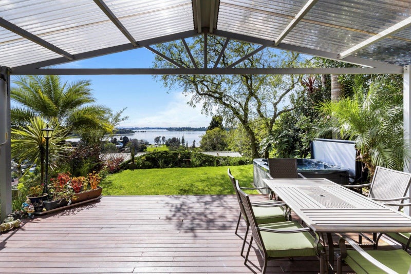 38 Corinna Street, Welcome Bay, Tauranga - Carousel 2