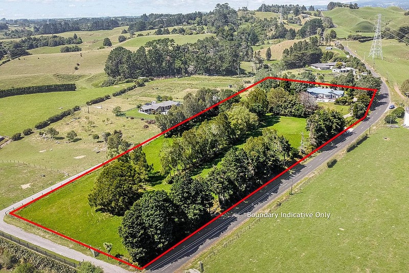 331 Barrett Road, Omata - Carousel 25