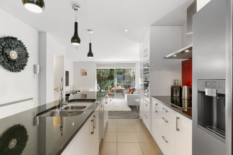 59/120 Rintoul Street, Newtown, Wellington - Carousel 1