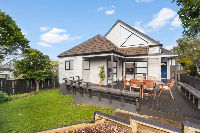 2/184 Norman Lesser Drive, St Johns, Auckland - Carousel 1