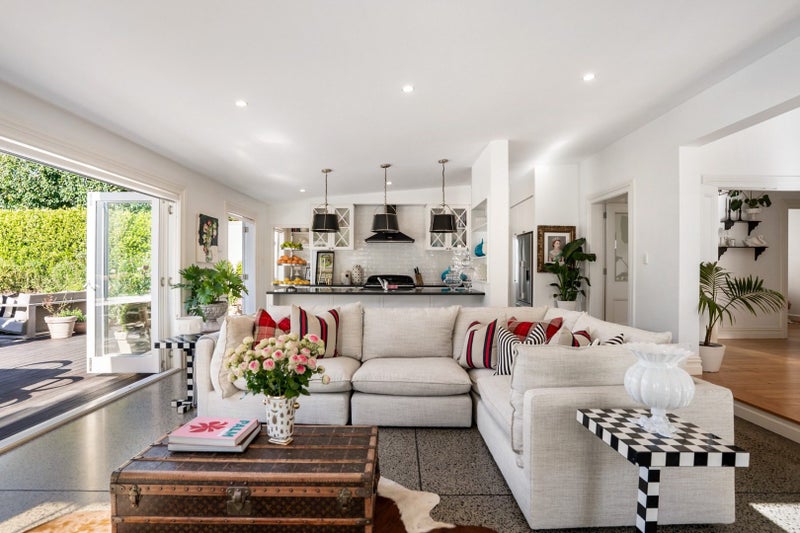 9 Galatea Terrace, Herne Bay, Auckland - Carousel 2