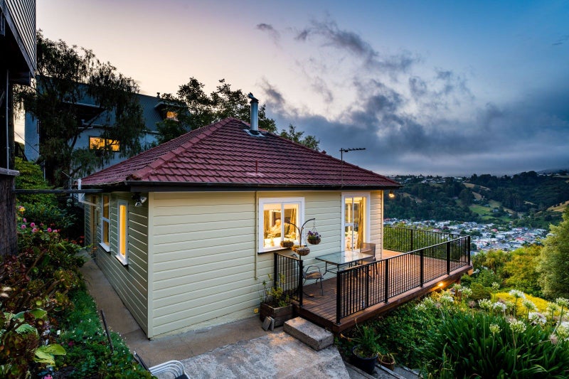 141 Evans Street, Opoho, Dunedin - Carousel 1