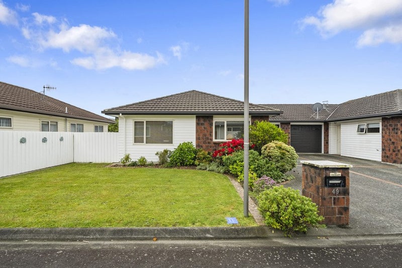49 Woodland Mews, Wainuiomata, Lower Hutt - Carousel 17
