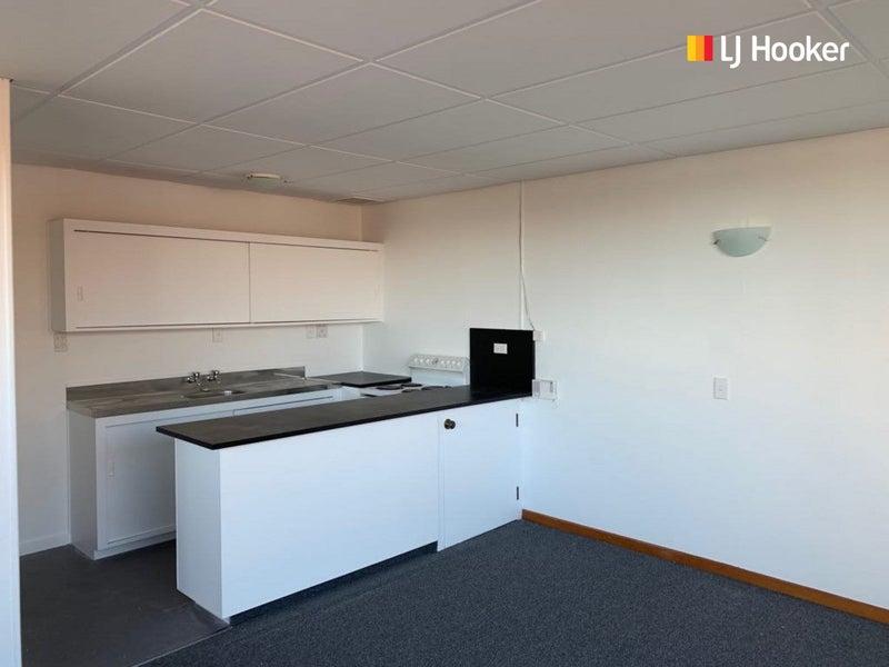 11B Mornington Road, Balaclava, Dunedin - Carousel 2