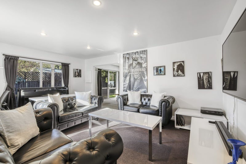 2/74 Russley Road, Russley, Christchurch - Carousel 2