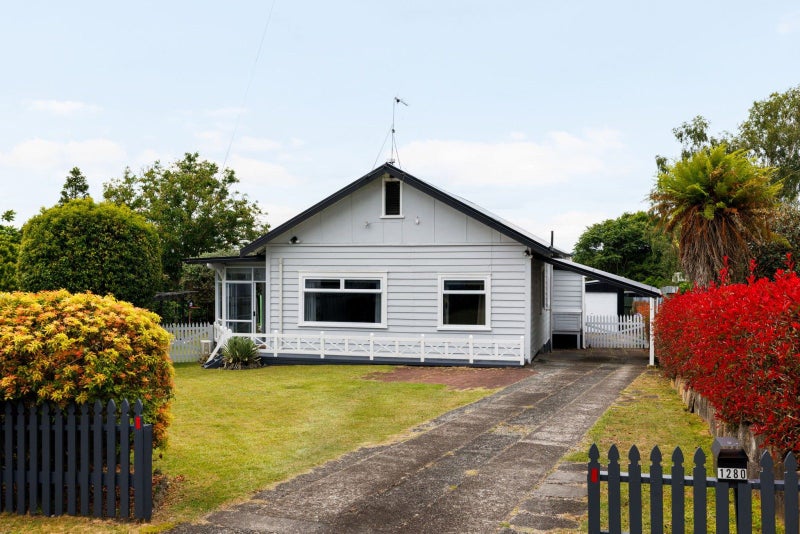 1280 Rewi Street, Te Awamutu, Te Awamutu - Carousel 1