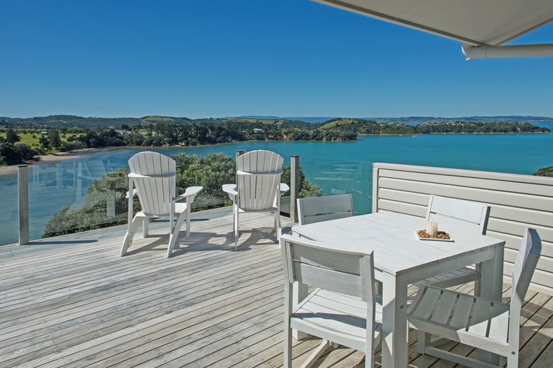 35 Burrell Road, Oneroa, Waiheke Island - Carousel 1