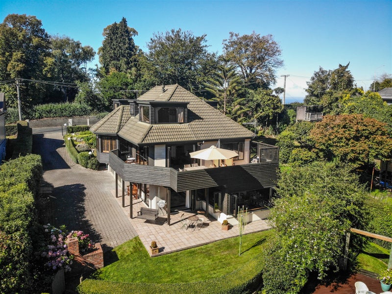 33 Littlebourne Road, Roslyn, Dunedin - Carousel 1