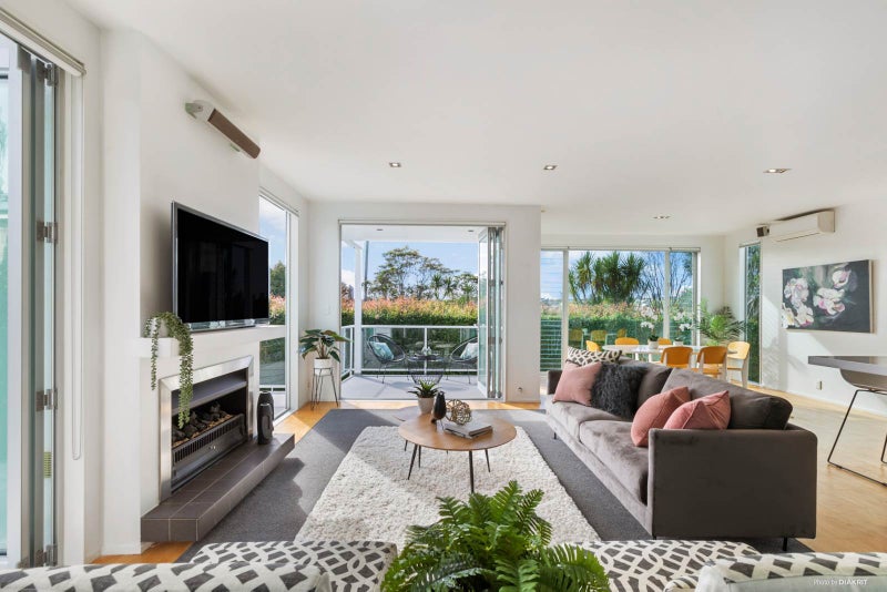 3 Kingsley Street, Westmere, Auckland - Carousel 1