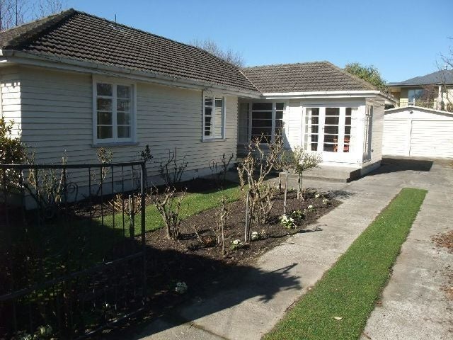 46 Ilam Road, Upper Riccarton, Christchurch - Carousel 1