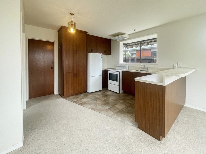 9 Lowry Avenue, Redwood, Christchurch - Carousel 2