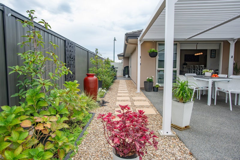 9 Manganui Place, Te Awa, Napier - Carousel 1