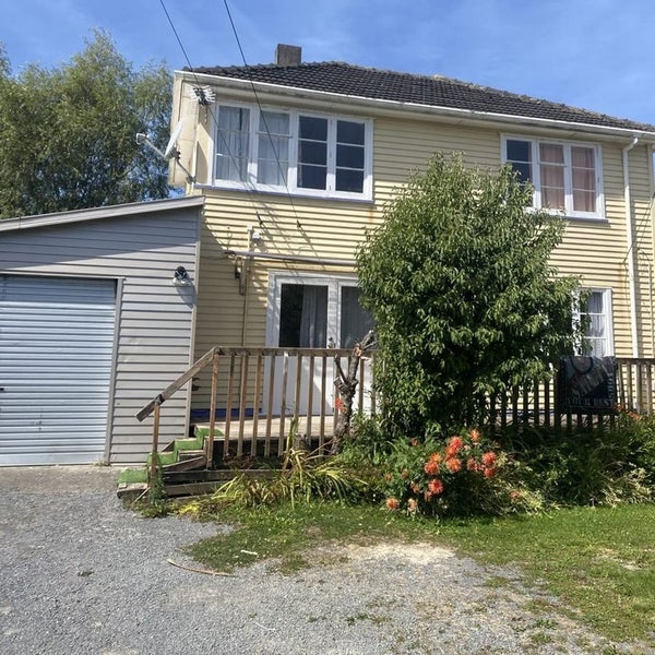 82 Reynolds Street, Taita, Lower Hutt - Carousel 1