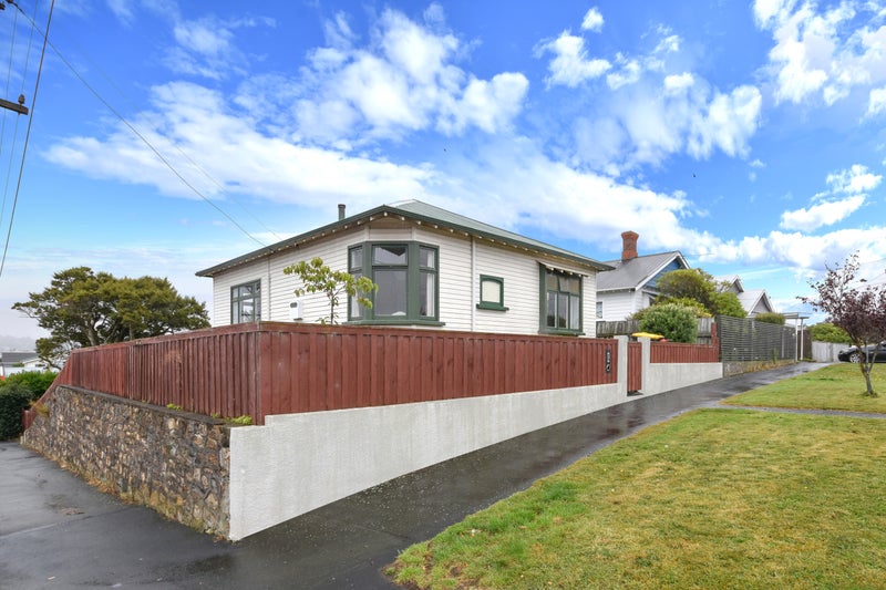 1 Benhar Street, Maryhill, Dunedin - Carousel 1