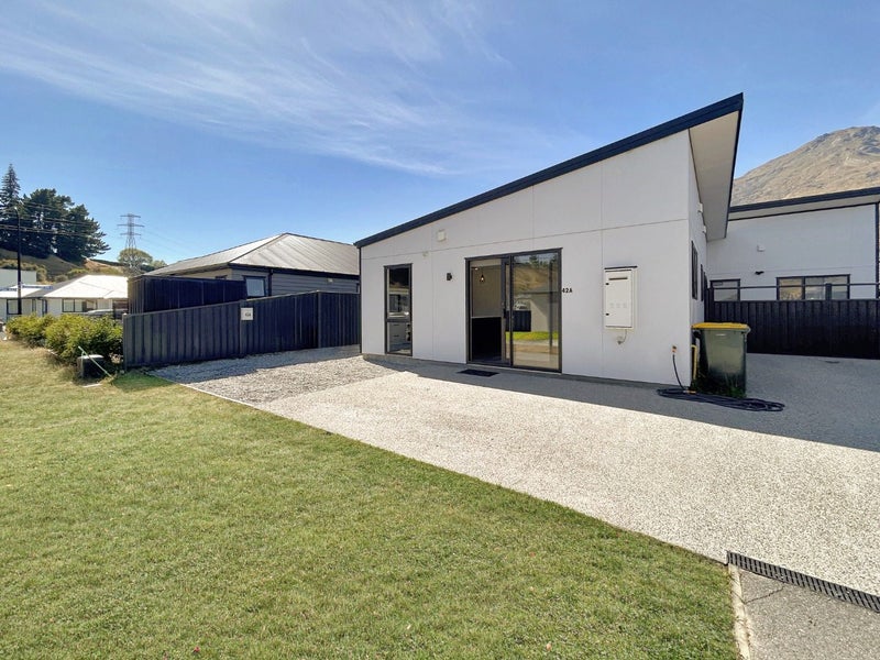 42 Headley Drive, Lower Shotover, Queenstown - Carousel 1