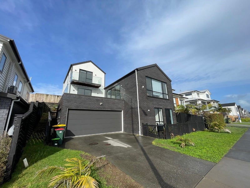 8 Cavalli Road, Long Bay, Auckland - Carousel 1