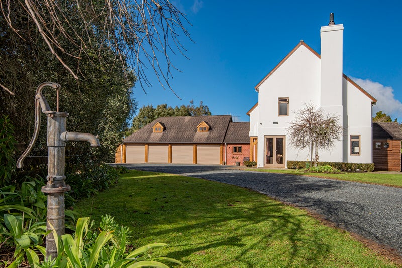 61 Waipuna Road, Maunu, Whangarei - Carousel 1