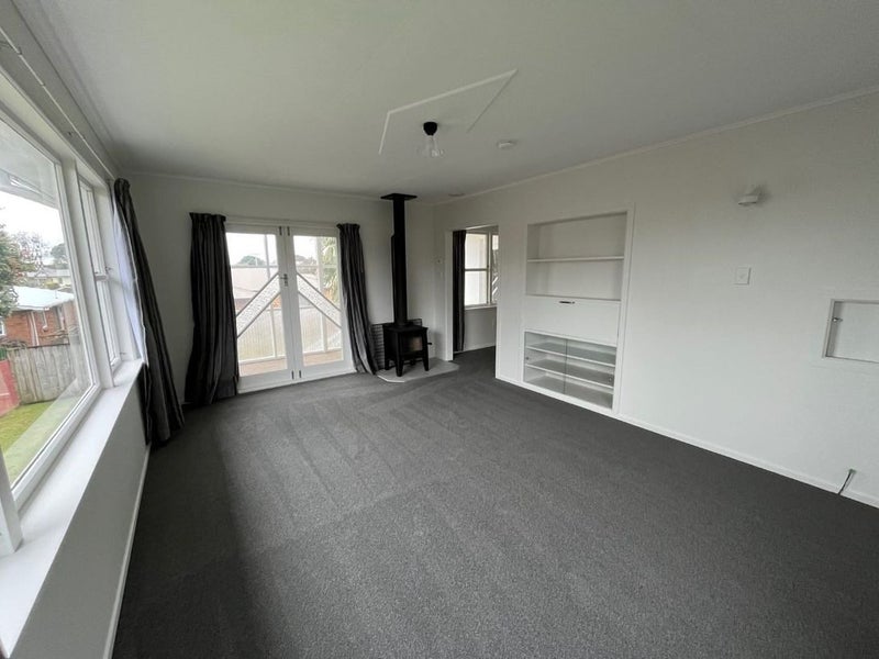 9A Nugent Street, Bell Block, New Plymouth - Carousel 2