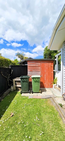 1/48 Beresford Street, Bayswater, Auckland - Carousel 26