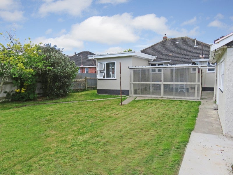 6 Upham Terrace, Roslyn, Palmerston North - Carousel 2