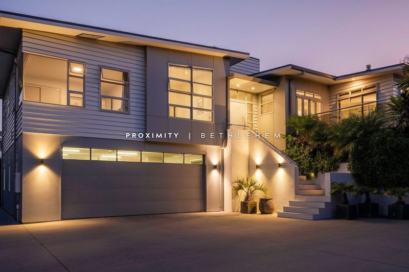 19 Valley Grove Way, Bethlehem, Tauranga - Carousel 1