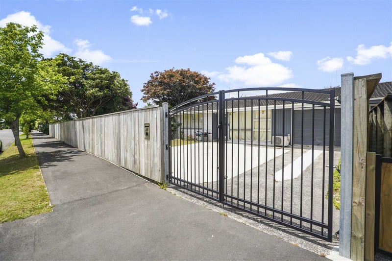 2A Thornton Place, Melville, Hamilton - Carousel 2