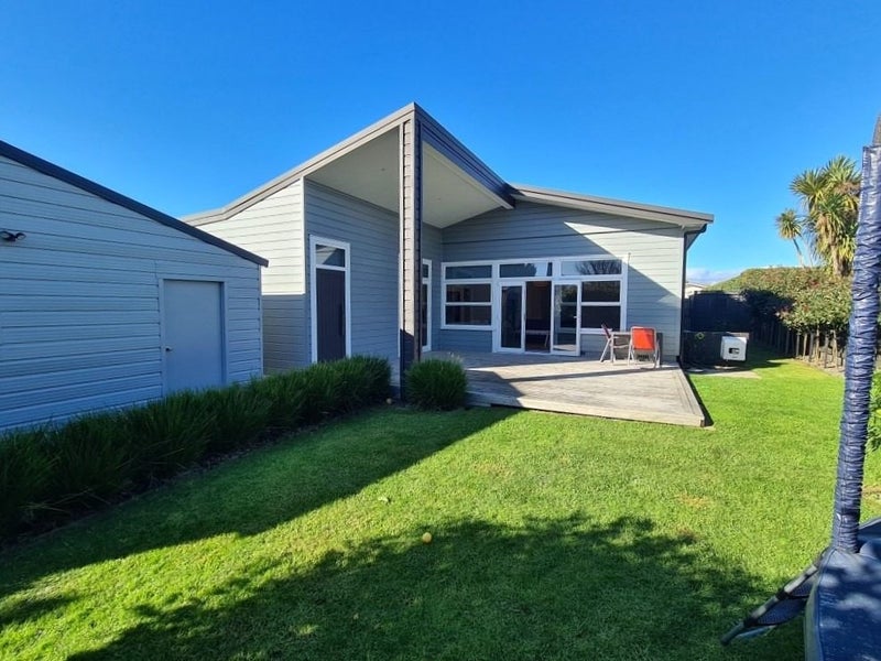 6 Cracroft Street, Welbourn, New Plymouth - Carousel 2