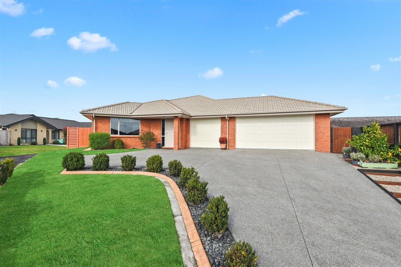 4 Briar Rose Court, Huntington, Hamilton - Carousel 1