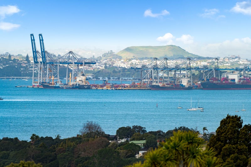 96 Pupuke Road, Hillcrest, Auckland - Carousel 37