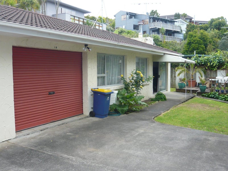 1/17 Dunraven Place, Torbay, Auckland - Carousel 1