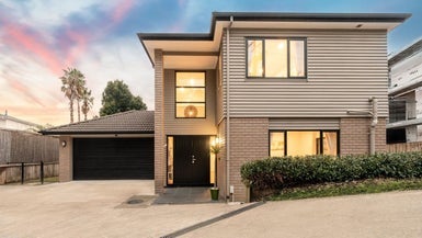 2 Greville Road, Pinehill, Auckland - Carousel 1