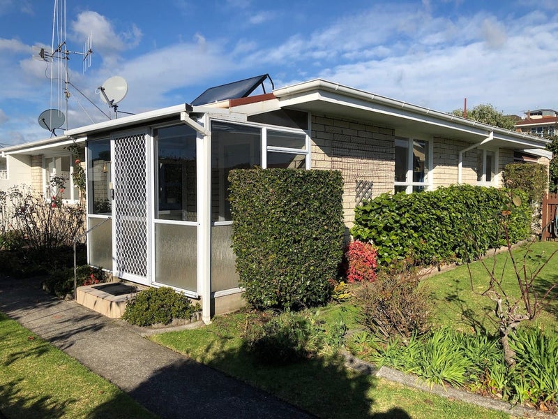 5 Linklater Avenue, Bellevue, Tauranga - Carousel 1