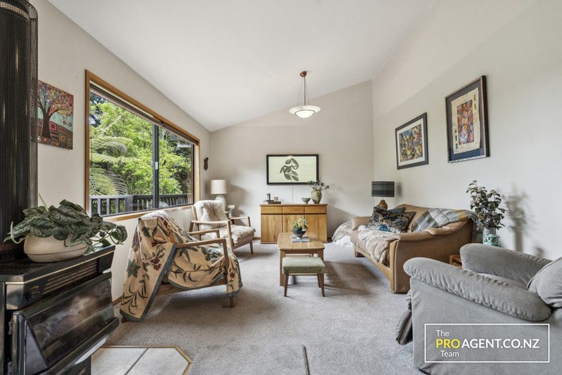 419 Huia Road, Titirangi, Auckland - Carousel 32