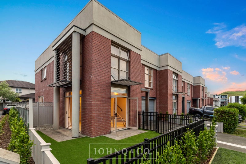 14 Brian Slater Way, Stonefields, Auckland - Carousel 1