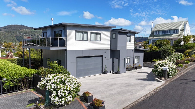 2B Pah Road, Kawaha Point, Rotorua - Carousel 22