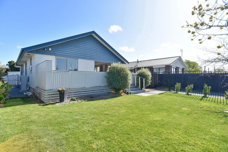 110 Breezes Road, Avondale, Christchurch - Carousel 21