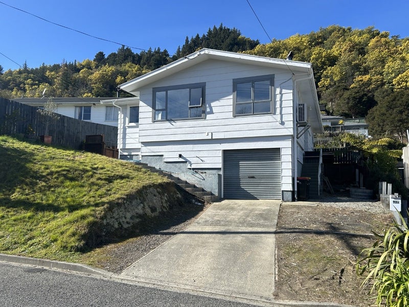 73A Milton Terrace, Picton - Carousel 1