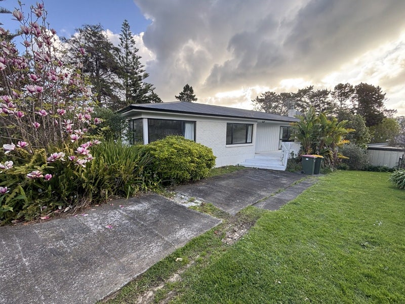 28 Cheriton Road, Mellons Bay, Auckland - Carousel 2