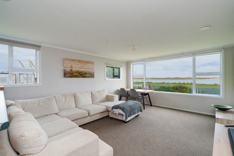4 Mersey Street, Fortrose, Invercargill - Carousel 1