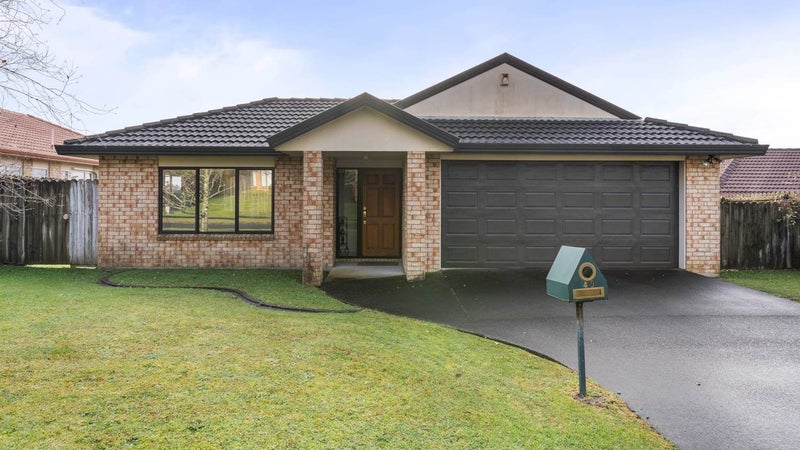 45 Semillon Avenue, Henderson, Auckland - Carousel 1