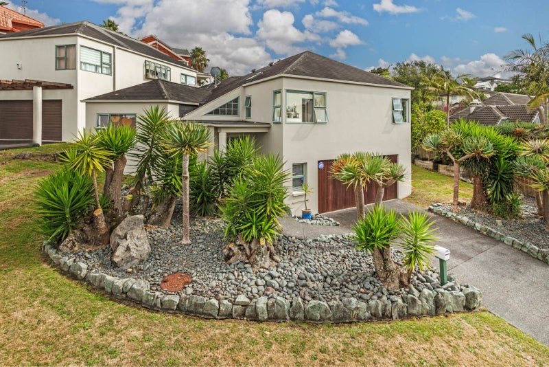 1/6 Arirang Rise, Pinehill, Auckland - Carousel 2