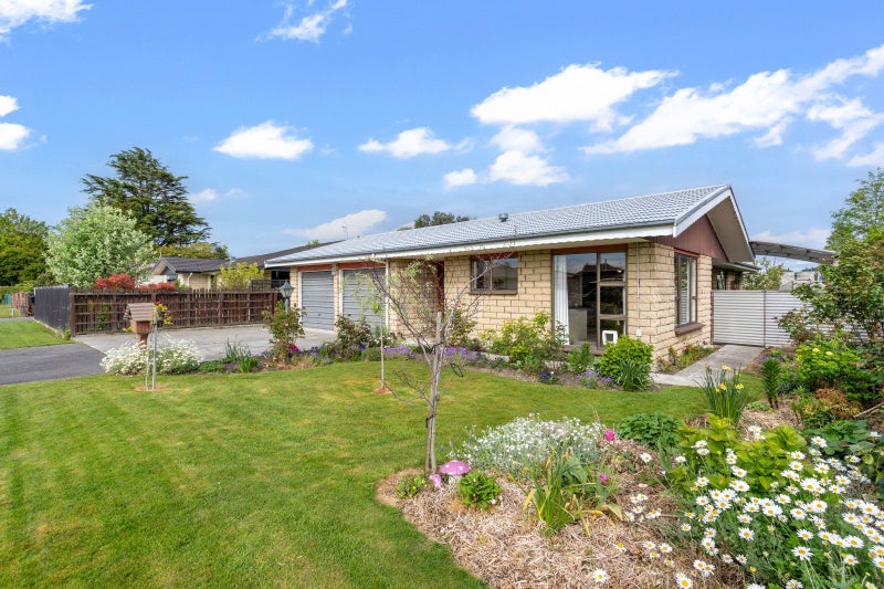 74 MacKenzie Street, Winton, Winton - Carousel 1