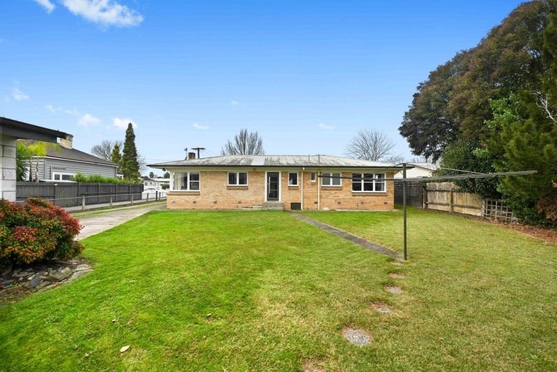 97 Nixon Street, Hamilton East, Hamilton - Carousel 10