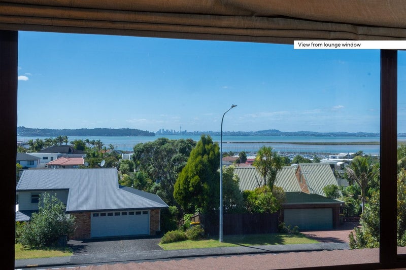 147 Wiseley Road, West Harbour, Auckland - Carousel 1