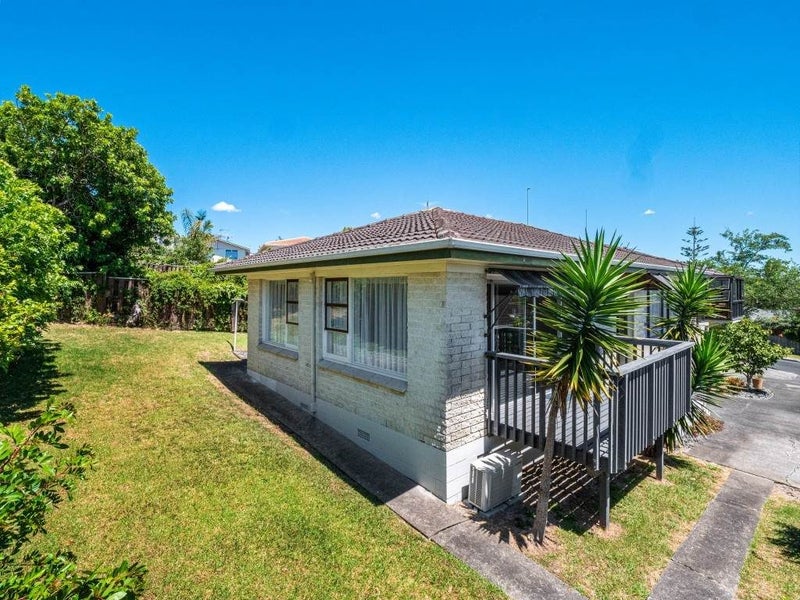 2/20 Anne Road, Hillcrest, Auckland - Carousel 2