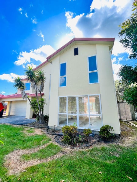 5 Redcastle Drive, East Tamaki, Auckland - Carousel 2