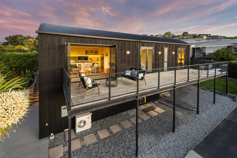 1/73 Te Awakura Terrace, Mount Pleasant, Christchurch - Carousel 1