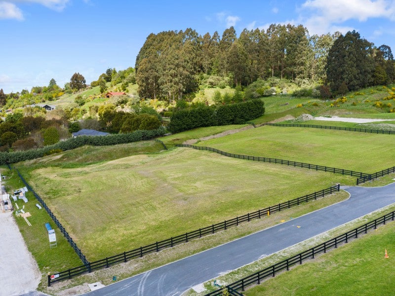 15 Lochinvar Lane, Taupo - Carousel 2