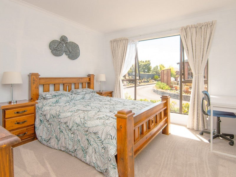 388 Botanical Road, West End, Palmerston North - Carousel 26